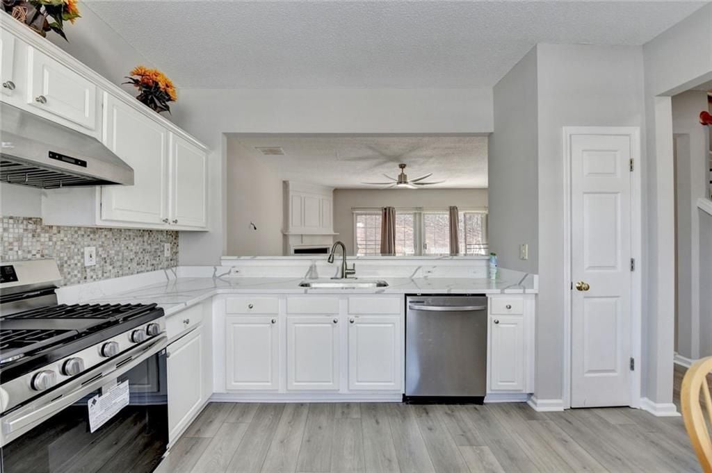 Building Photo - 4061 Howell Park Rd