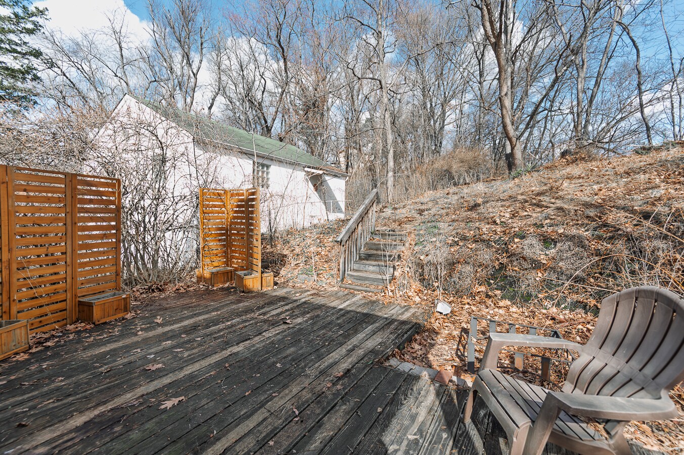 Building Photo - 223 E Pennview St