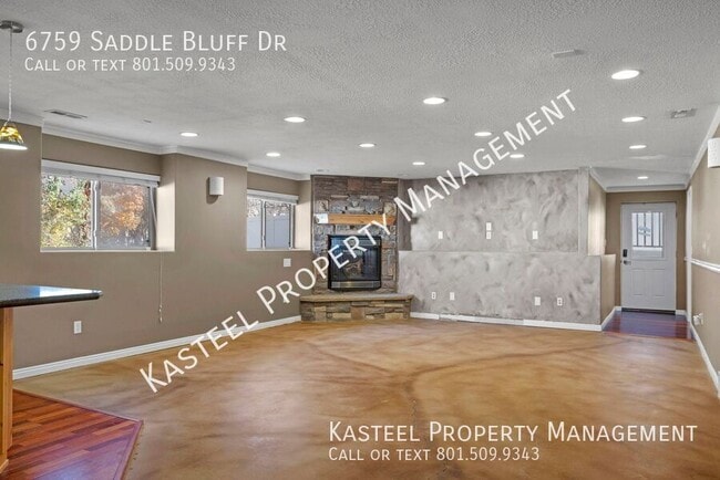 Building Photo - 6759 Saddle Bluff Dr