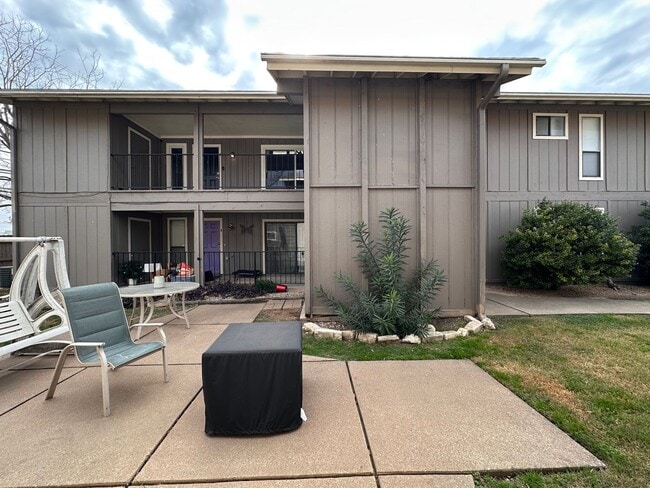 Building Photo - A Modern 2 Bedroom 2 Full Baths Condo Home for rent near Domain, 2nd Floor with Porch, Two Assign...