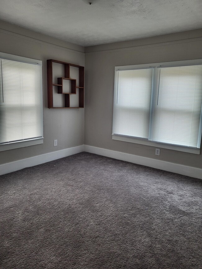 Building Photo - 1213 Wilmington Hwy