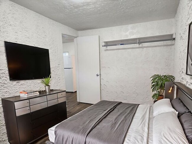 Primary Photo - 1 Bedroom ground level apartment available...
