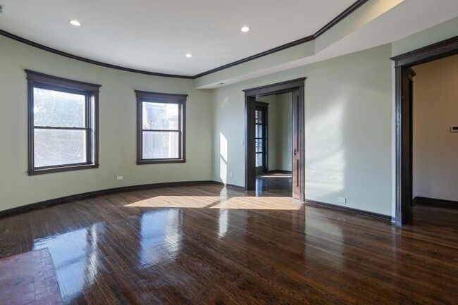 Building Photo - 444 E 48th St