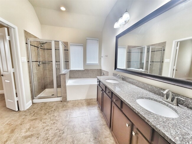 Building Photo - 4820 Piares Ln