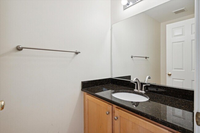 Building Photo - 2817 Barclay Way