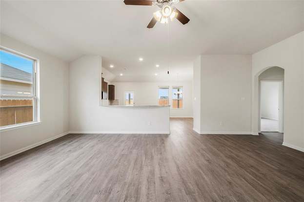 Building Photo - 13096 Laura Lake Dr