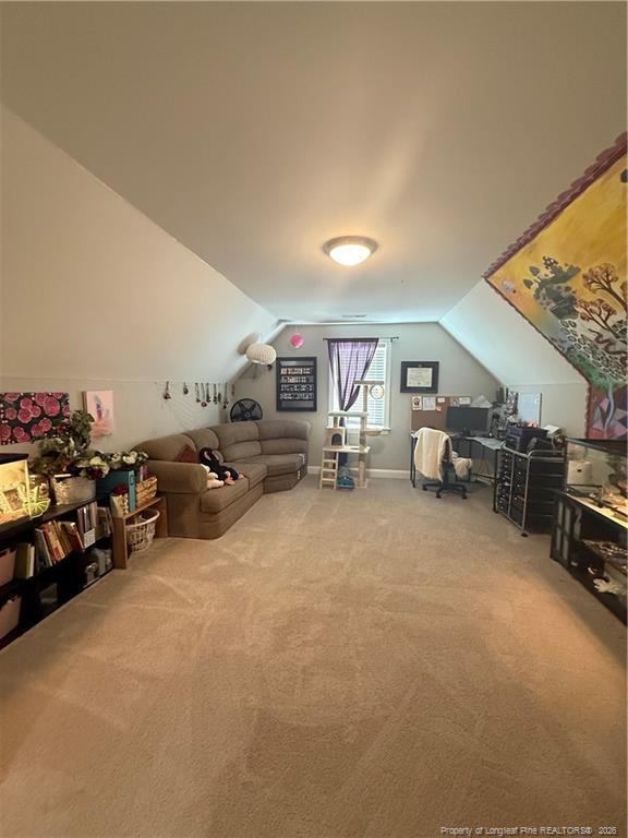 Building Photo - 150 Spruce Holw Cir