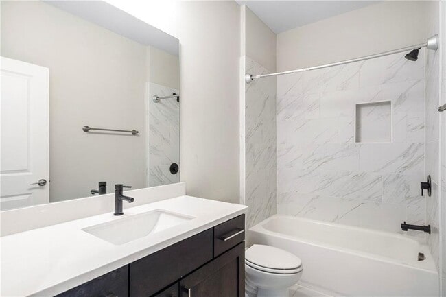 Building Photo - 150 Martin Run