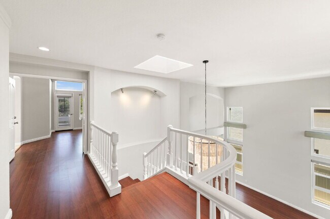 Building Photo - Stunning 4BR + Office/Den, 3BA View Home with 3-Car Garage!