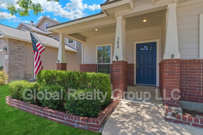 Building Photo - 308 Rustic Tr