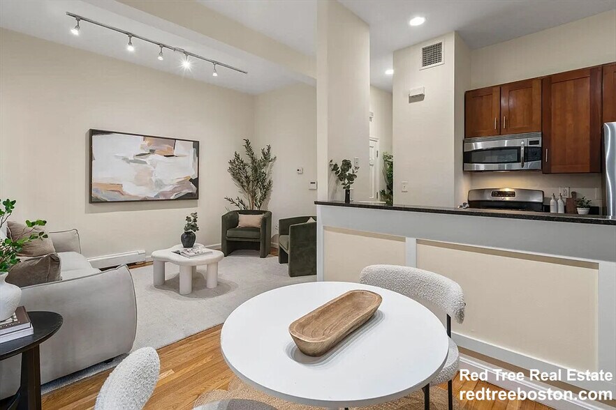 Building Photo - 59 Fort Ave