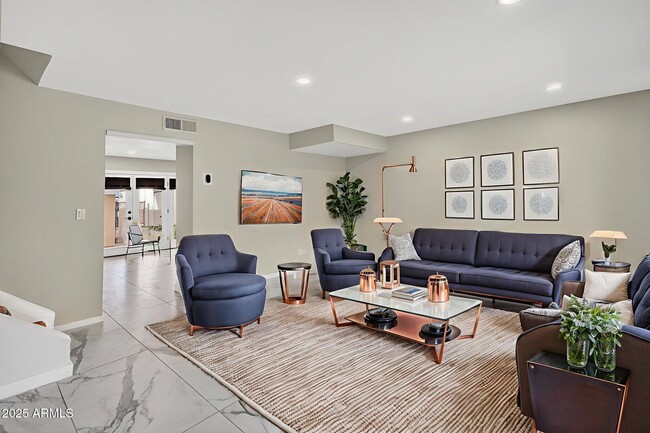 Building Photo - 1339 N 44th St