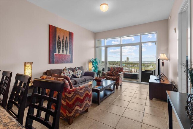 Building Photo - 500 Seawall Blvd