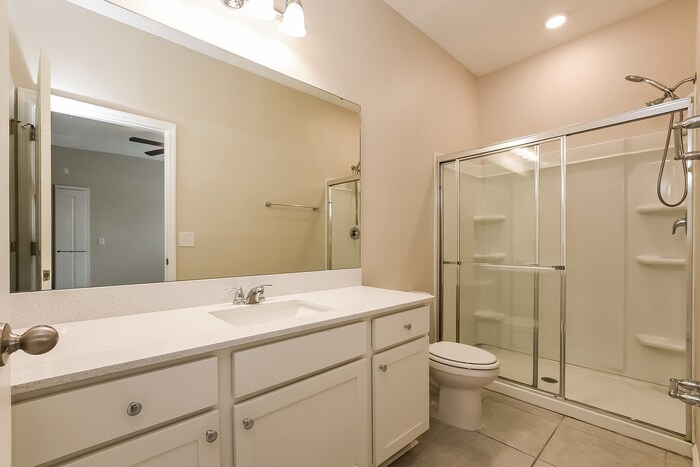 Building Photo - 2704 Island Walk Dr