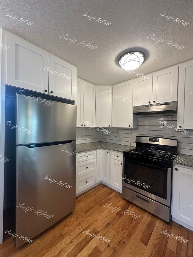 Building Photo - 18106 19th St N