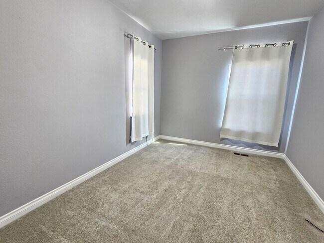 Building Photo - 18187 Kodiak Bear Ct