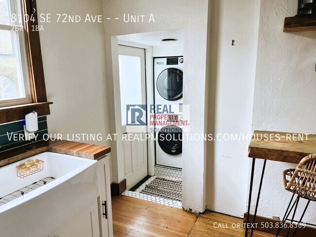 Building Photo - 8104 SE 72nd Ave