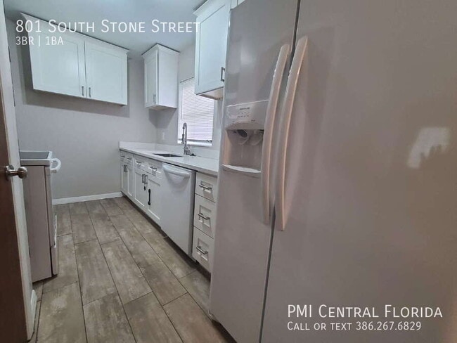 Building Photo - 801 S Stone St