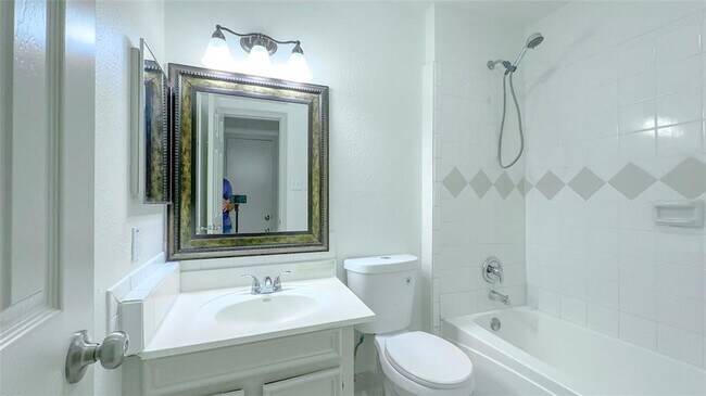 Building Photo - 7403 Breccia Dr
