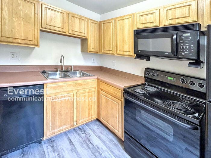 Building Photo - 3510 E Richmond Rd