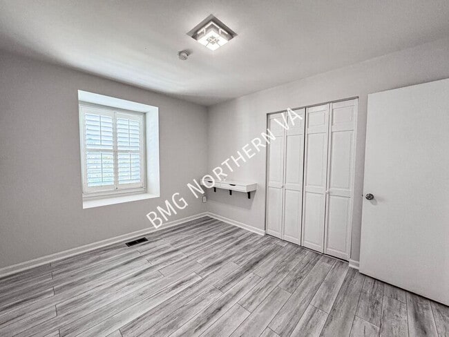 Building Photo - 7450 Adams Park Ct