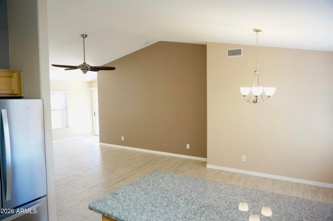 Building Photo - 3033 E Hononegh Dr