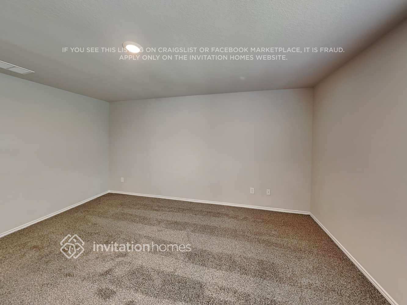 Building Photo - 5722 Leon Pl