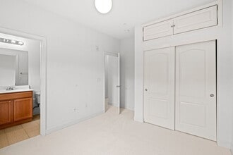 Building Photo - TOSCANA TOWNHOME EMBRACES LUXURY LIVING PRIVACY | SECURITY | MANY UPGRADES