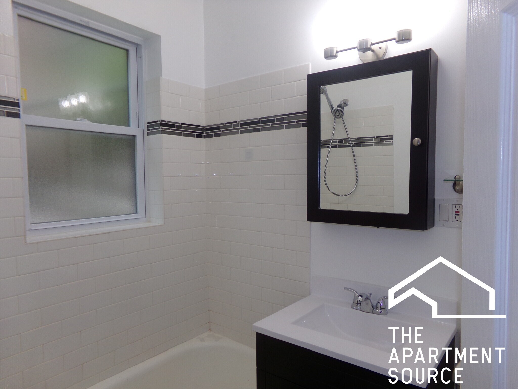 Building Photo - 2133 W Giddings St