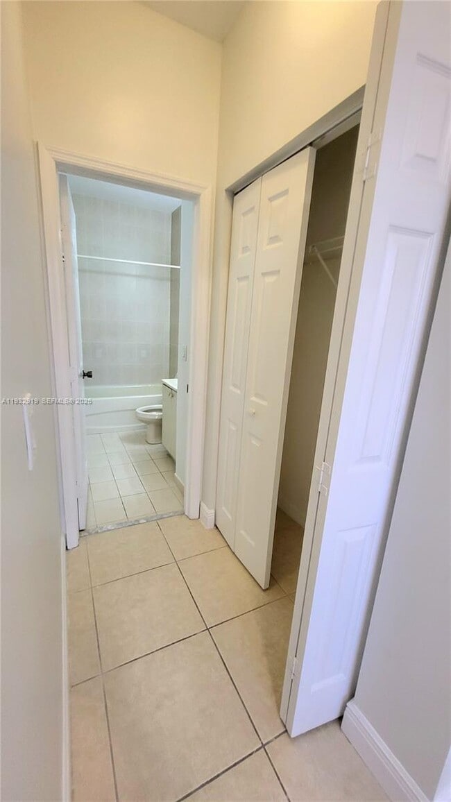 Building Photo - 4911 Schooner Dr