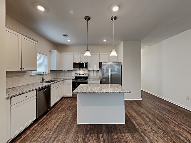 Building Photo - 29 Shelby Ct