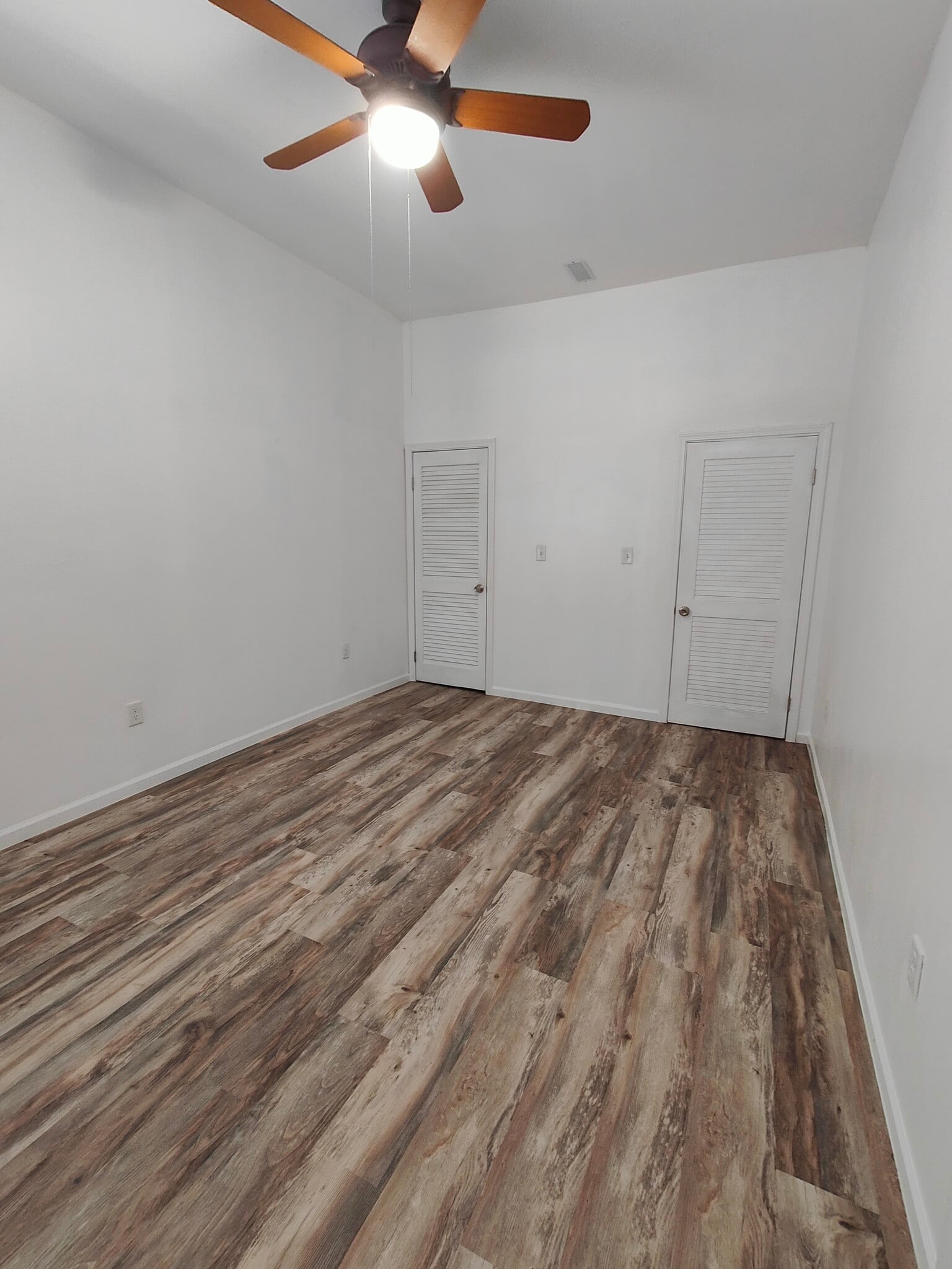 Building Photo - 1326 S Troy St