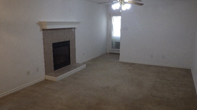 Building Photo - 5706 Grinnell St