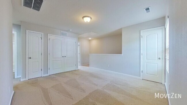 Building Photo - 2736 Yurman Rd
