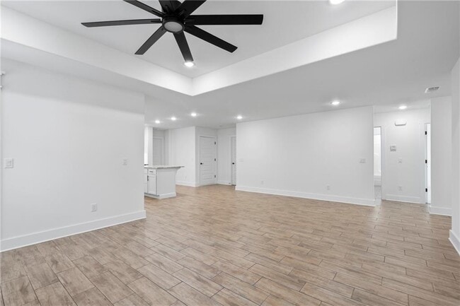 Building Photo - 4300 SW Adams Rd