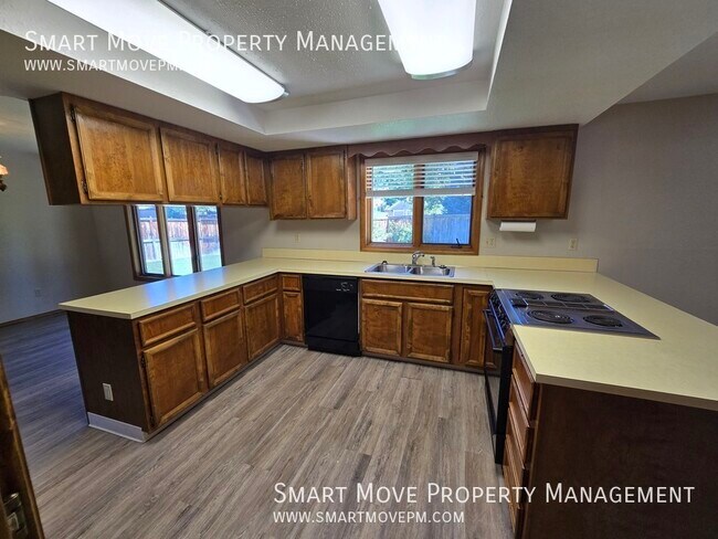 Building Photo - 3312 S Norfolk Way