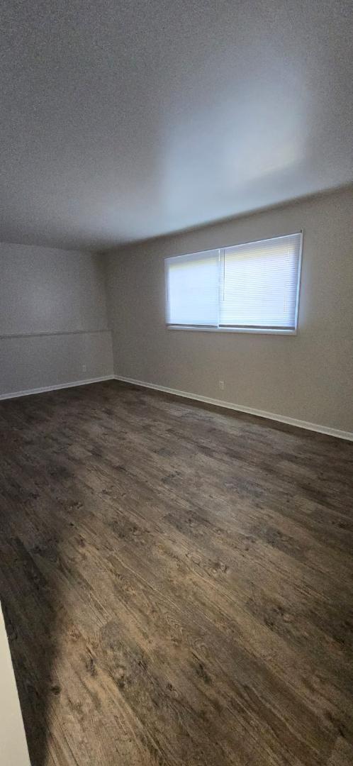 Building Photo - 5287 Kalamazoo Ave SE