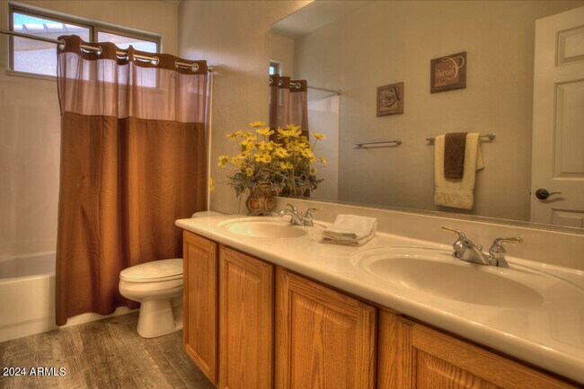 Building Photo - 25609 N Singbush Loop