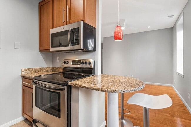 Building Photo - 2001 16th St NW