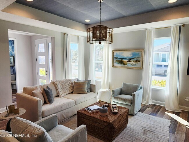 Building Photo - 34 Cabana Dr