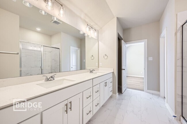 Building Photo - DOVER PLAN