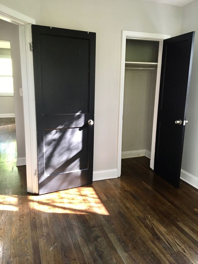 Building Photo - 1111 Gleneagle Rd