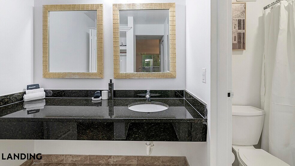 Building Photo - 2851 Maingate Village Cir