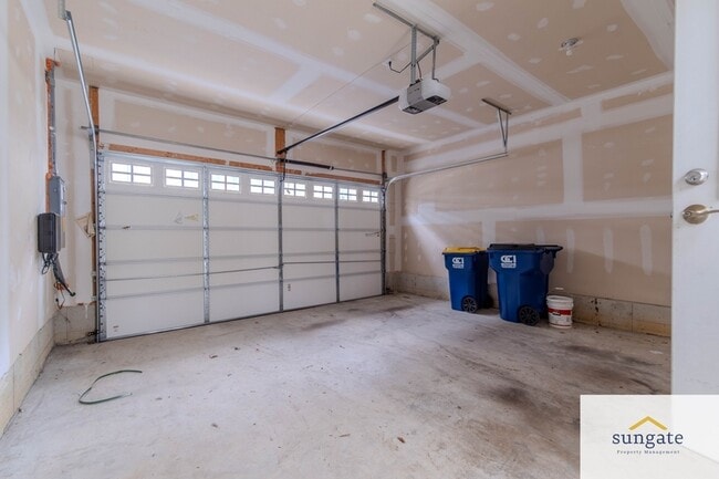 Building Photo - 5757 Richards Valley Rd