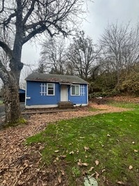 Building Photo - 2-Bedroom 1-Bathroom home in Cottage Grove!