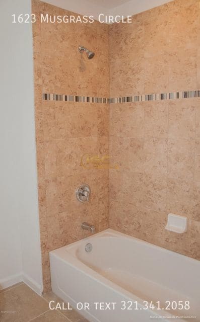 Building Photo - 1623 Musgrass Cir