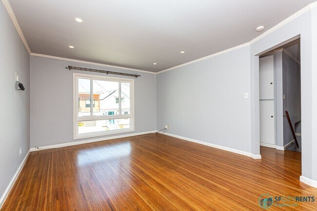 Building Photo - 4715 25th St