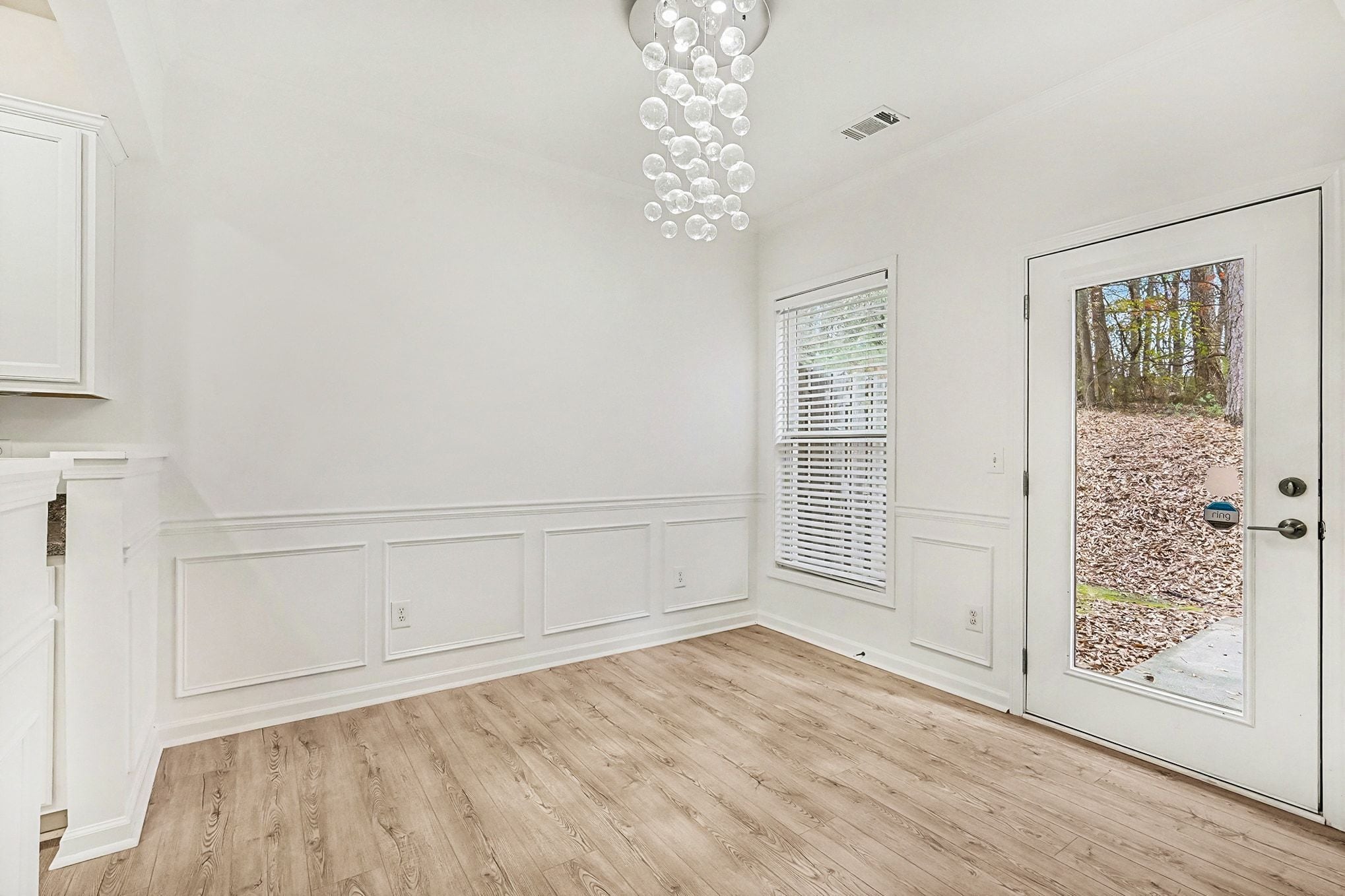 Building Photo - 1645 Caswell Pky