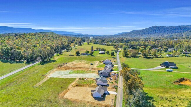 Building Photo - New construction home in beautiful Dunlap