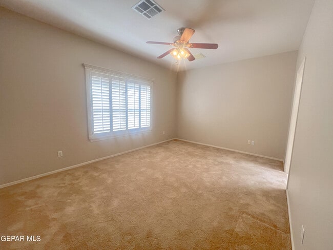 Building Photo - 10726 White Sands Dr